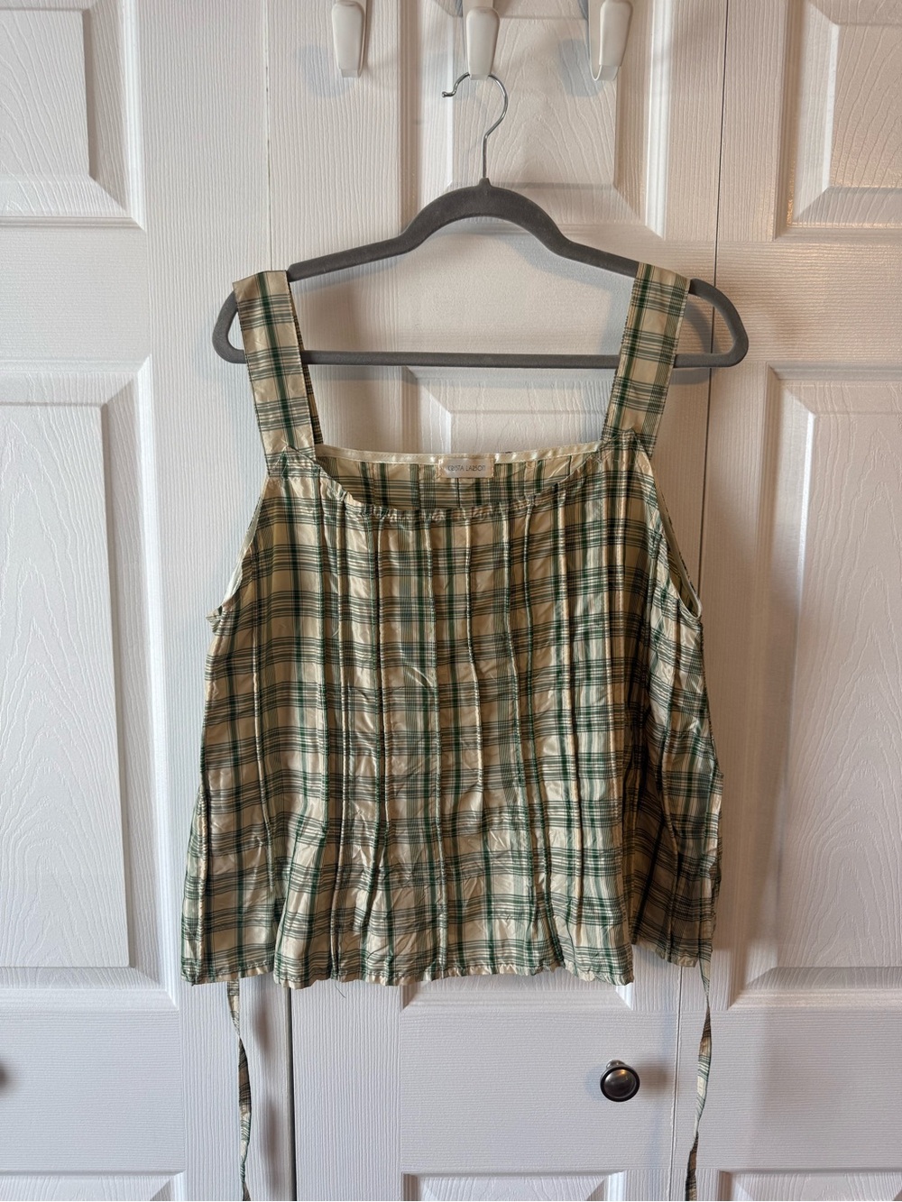 Plaid Square-Neck Green Tank Top with Wide Straps